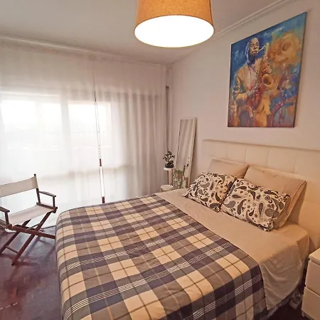 Apt With Terrace And Great View, Near The Ocean. Apartamento
