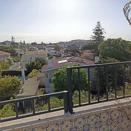 Apt With Terrace And Great View, Near The Ocean. *